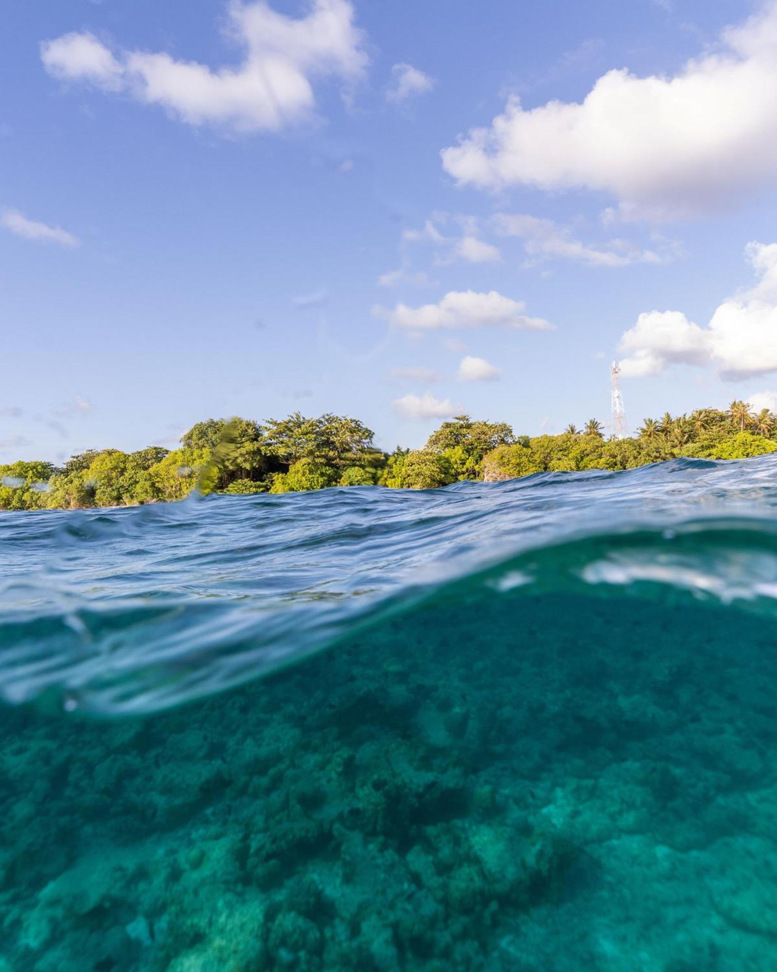 คามาดูอินน์ Kamadhoo ภายนอก รูปภาพ